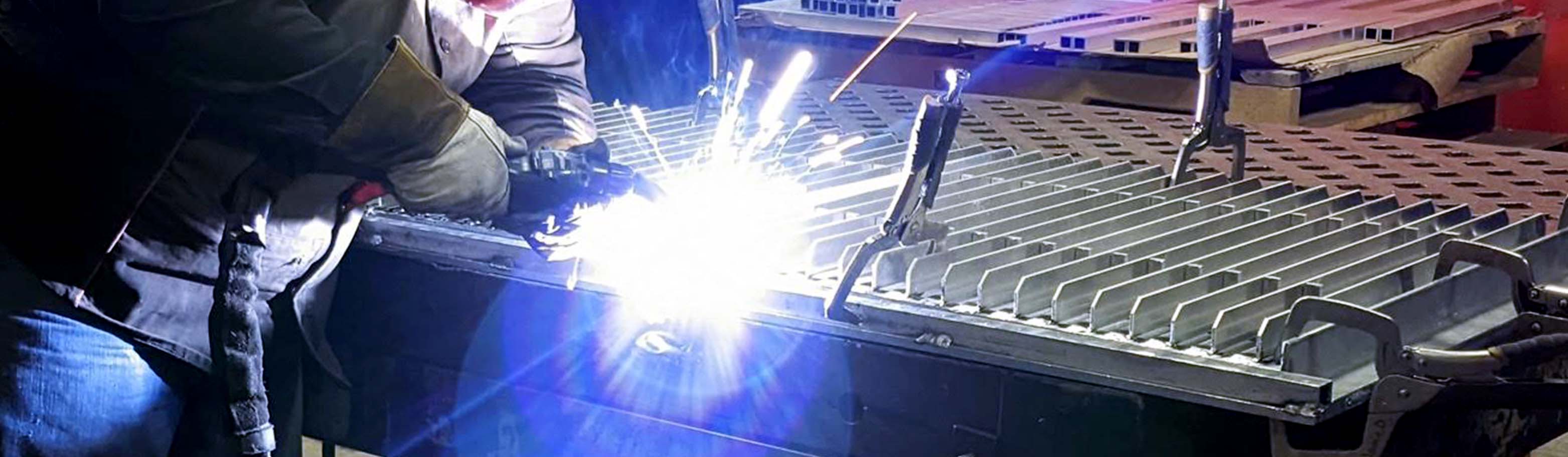 Welding_footer_3126x912